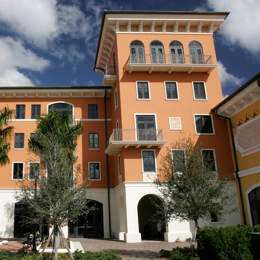 colorful commercial building in Florida