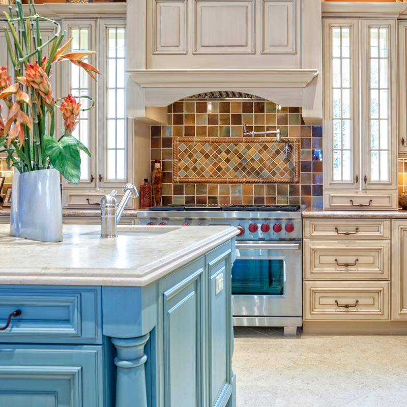 traditional, upscale kitchen